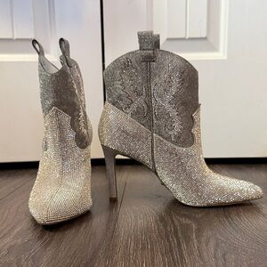 Gianni Bini Bobbi Rhinestone Western Cowboy Boots - Silver - Size 8M